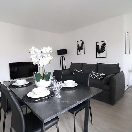 Frenchy By Plaza Apartment Serris Exterior foto